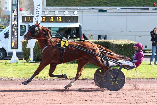 Arrivée quinté pmu 1ERE DU GRAND NATIONAL DU TROT 2026 à AMIENS
