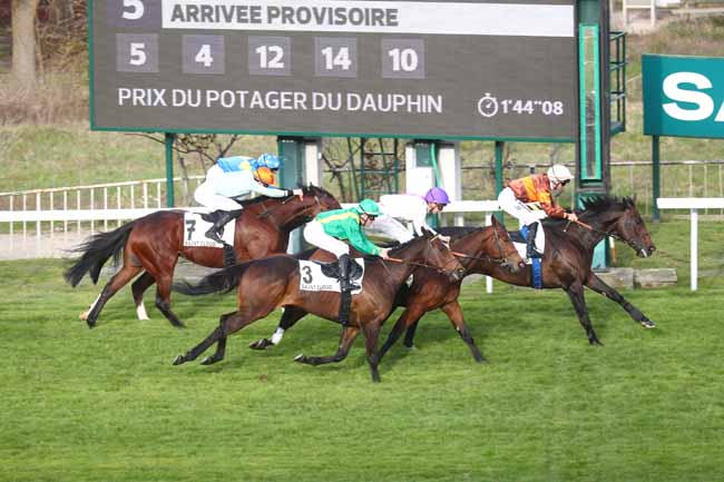 Photo d'arrivée de la course pmu PRIX DE CHAUMONT-EN-VEXIN à SAINT CLOUD le Jeudi 5 mars 2026