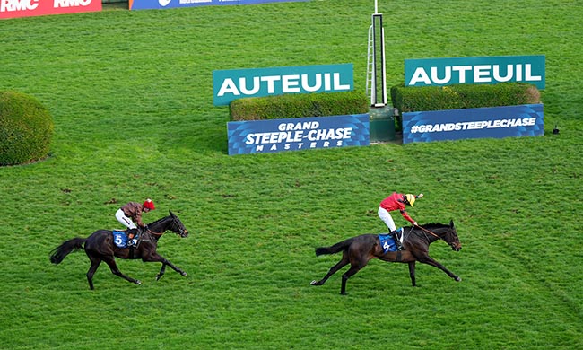 Photo d'arrivée de la course pmu GRAND STEEPLE-CHASE MASTERS - PRIX TROYTOWN à AUTEUIL le Samedi 7 mars 2026