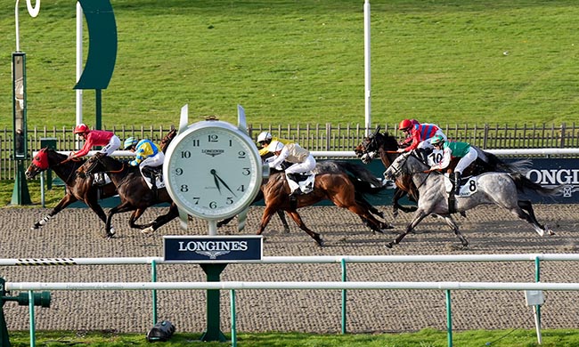 Photo d'arrivée de la course pmu PRIX JANUS à CHANTILLY le Jeudi 12 mars 2026