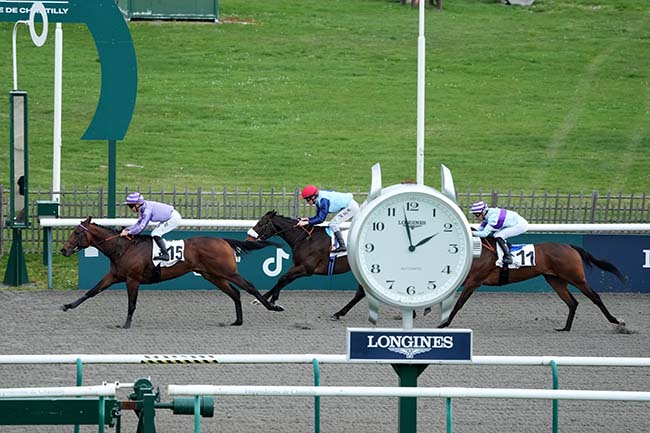 Arrivée quinté pmu PRIX DES QUATRE GLACIERES à CHANTILLY