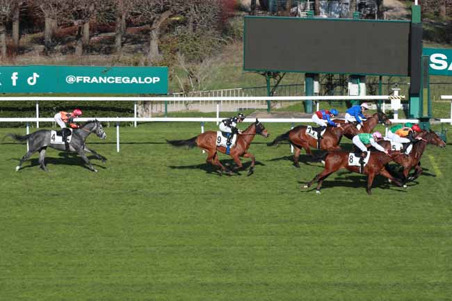 Photo d'arrivée de la course pmu PRIX MONADE à SAINT CLOUD le Jeudi 19 mars 2026