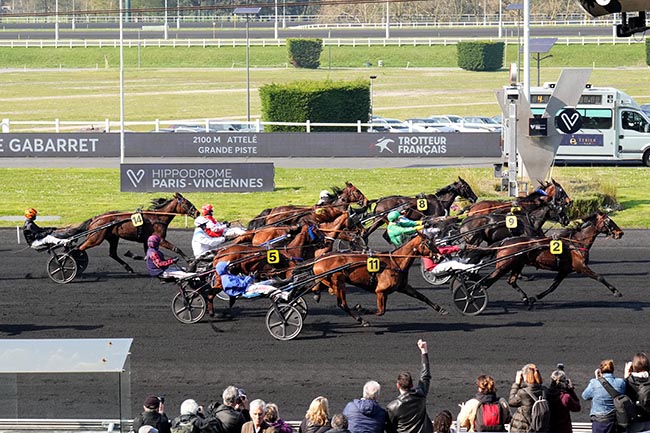 Photo d'arrivée de la course pmu PRIX DE GABARRET à PARIS-VINCENNES le Samedi 21 mars 2026
