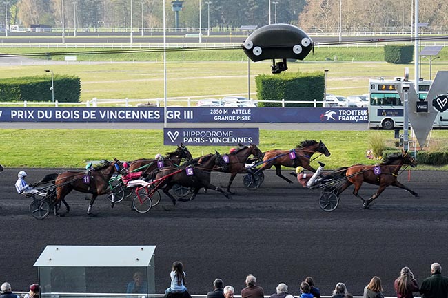 Photo d'arrivée de la course pmu PRIX DU BOIS DE VINCENNES à PARIS-VINCENNES le Samedi 21 mars 2026