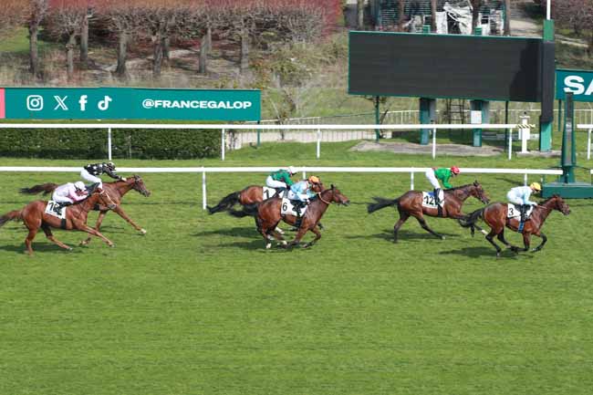 Arrivée quinté pmu PRIX DE LA MAISON DES JARDIES à SAINT CLOUD