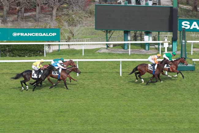Photo d'arrivée de la course pmu PRIX MIRSKA à SAINT CLOUD le Mardi 24 mars 2026