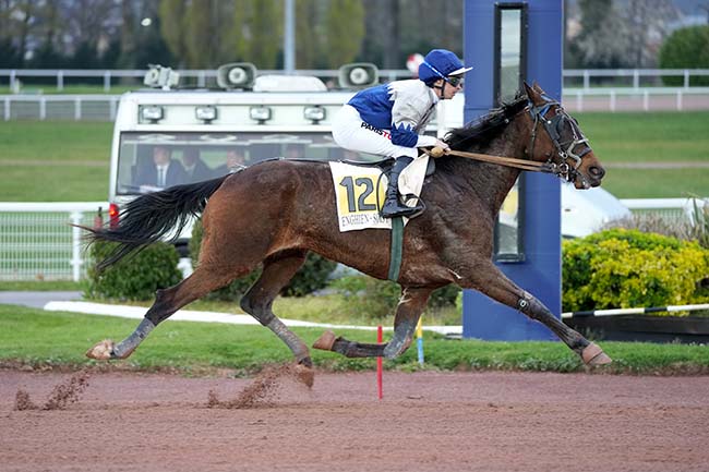 Photo d'arrivée de la course pmu PRIX DU PONT DE GRENELLE à ENGHIEN le Mardi 24 mars 2026