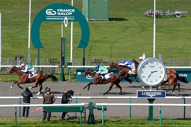 Photo d'arrivée de la course pmu PRIX DU VAL SAINT-GEORGES à CHANTILLY le Jeudi 26 mars 2026