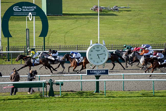 Photo d'arrivée de la course pmu PRIX DES PORCELAINES PRINCIERES à CHANTILLY le Jeudi 26 mars 2026