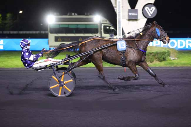 Arrivée quinté pmu PRIX AMALTHEA à PARIS-VINCENNES