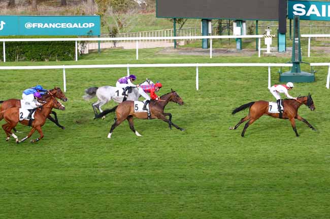 Photo d'arrivée de la course pmu PRIX DE LA COTE D'AZUR à SAINT CLOUD le Dimanche 29 mars 2026
