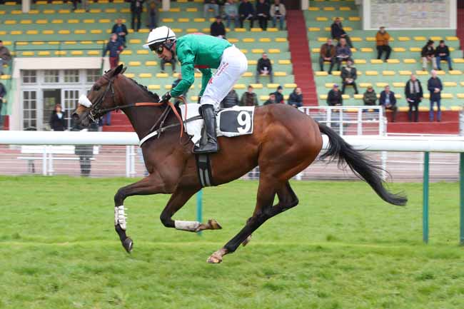Photo d'arrivée de la course pmu PRIX BOG FROG à COMPIEGNE le Mercredi 1 avril 2026