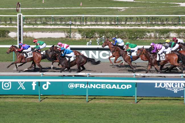 Photo d'arrivée de la course pmu PRIX DE L'OPERATION ALBANY à DEAUVILLE le Mardi 7 avril 2026