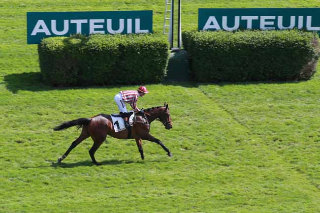 Photo d'arrivée de la course pmu PRIX JASMIN II à AUTEUIL le Jeudi 9 avril 2026