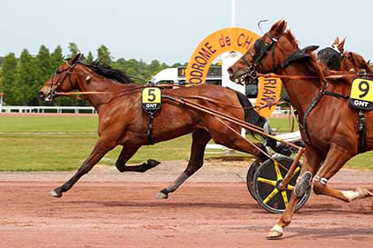 Arrivée quinté pmu GRAND NATIONAL DU TROT (PRIX DE CHATEAUBRIANT) à CHATEAUBRIANT
