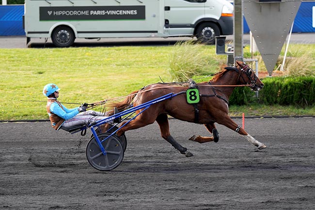 Photo d'arrivée de la course pmu PRIX DE GARABIT à PARIS-VINCENNES le Samedi 2 mai 2026