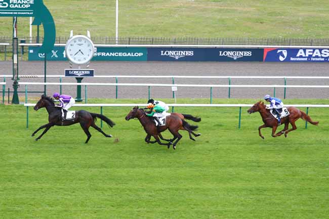 Photo d'arrivée de la course pmu PRIX DE GUICHE à CHANTILLY le Lundi 4 mai 2026