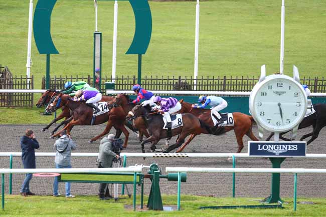 Photo d'arrivée de la course pmu PRIX DE LA FORET D'ERMENONVILLE à CHANTILLY le Mardi 19 mai 2026