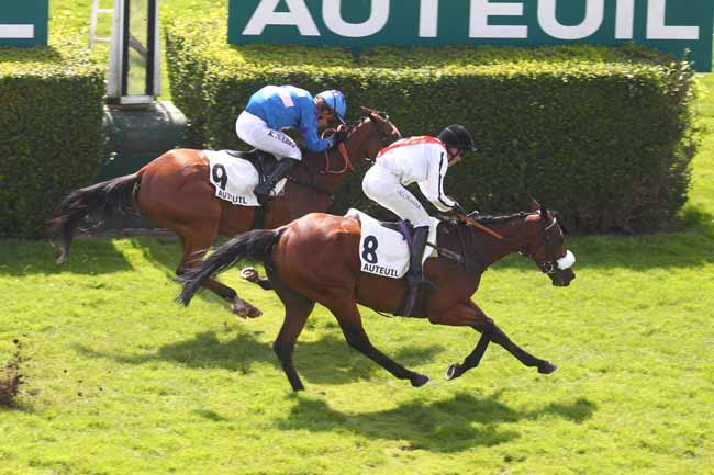 Photo d'arrivée de la course pmu PRIX LA PERICHOLE à AUTEUIL le Samedi 30 mai 2026
