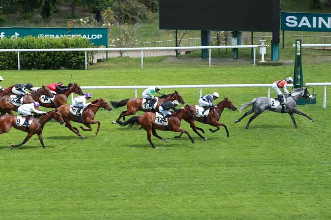 Arrivée quinté pmu PRIX DU CHATEAU DE SAINT-CLOUD à SAINT CLOUD