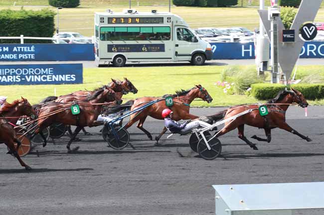 Photo d'arrivée de la course pmu PRIX JEAN LE GONIDEC à PARIS-VINCENNES le Samedi 6 juin 2026