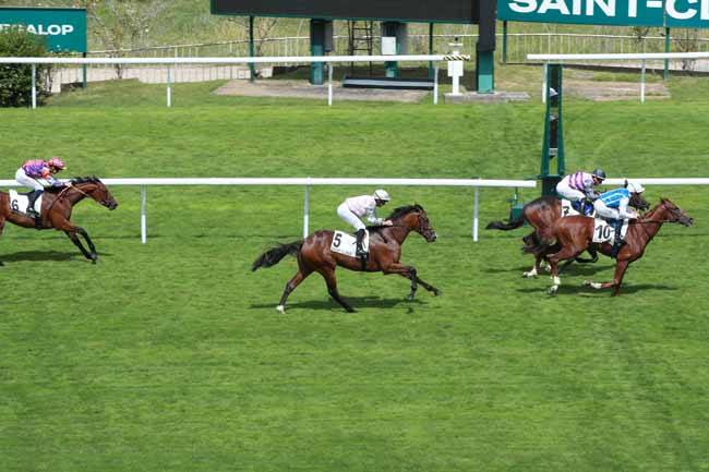 Photo d'arrivée de la course pmu PRIX CHATEAU BOUSCAUT à SAINT CLOUD le Vendredi 12 juin 2026