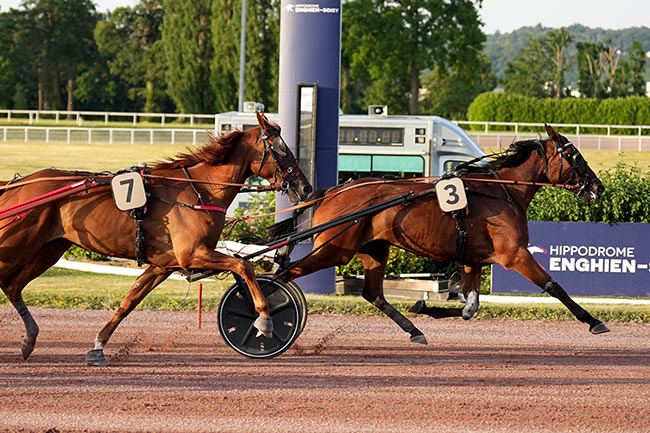 Photo d'arrivée de la course pmu PRIX NUNKY à ENGHIEN le Mardi 23 juin 2026