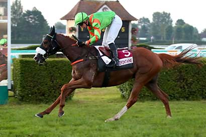 Photo d'arrivée de la course pmu POPPYNOURS BY CAROLINE DURAND (PRIX SPIROU) à CLAIREFONTAINE le Mercredi 24 juin 2026