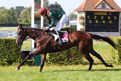 Photo d'arrivée de la course pmu LE DEJEUNER SUR L'HERBE BY LA BOUTIQUE GOURMANDE (PRIX JASON) à CLAIREFONTAINE le Mercredi 24 juin 2026