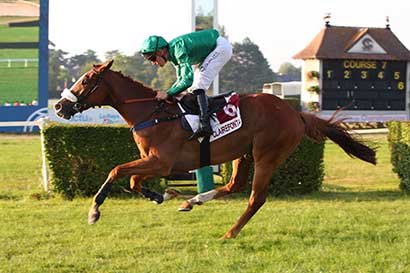 Photo d'arrivée de la course pmu LE BAR A CHAMPAGNE MUMM CORDON ROUGE (PRIX DU DOUET) à CLAIREFONTAINE le Mercredi 24 juin 2026