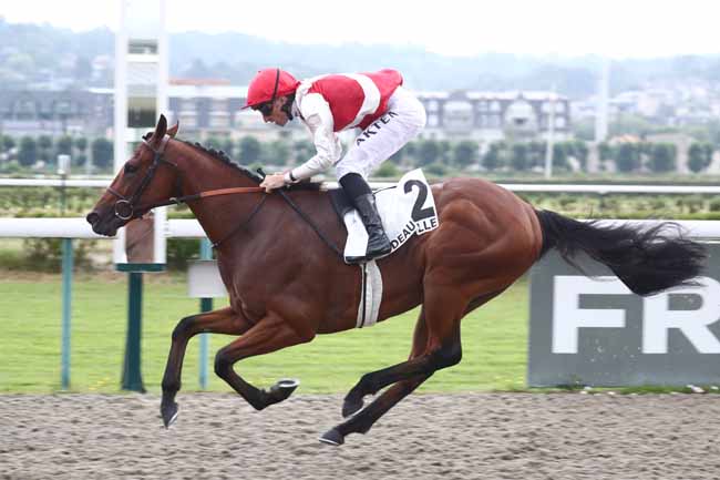 Photo d'arrivée de la course pmu PRIX DE MARGNY-LES-COMPIEGNE à DEAUVILLE le Vendredi 26 juin 2026