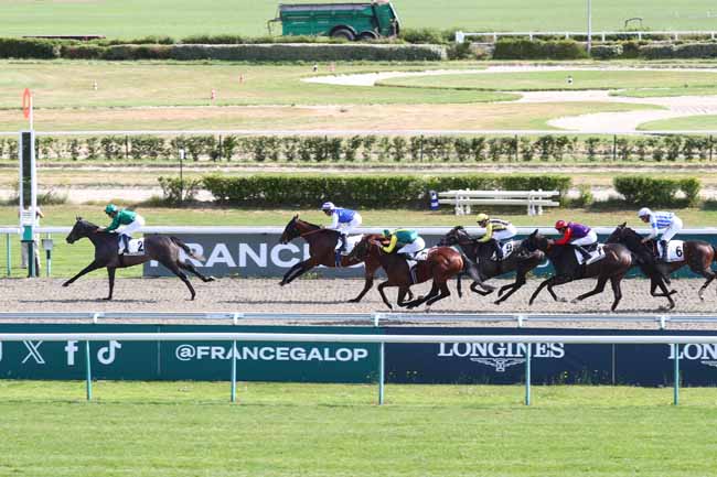 Photo d'arrivée de la course pmu TATTERSALLS PRIX DE SAINT-PATRICK à DEAUVILLE le Samedi 27 juin 2026