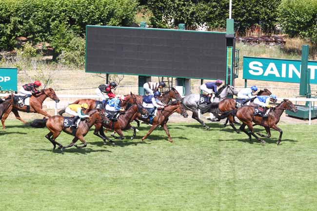 Photo d'arrivée de la course pmu PRIX DES COTEAUX DE SAINT-CLOUD - WORLD POOL BY PMU à SAINT CLOUD le Dimanche 5 juillet 2026