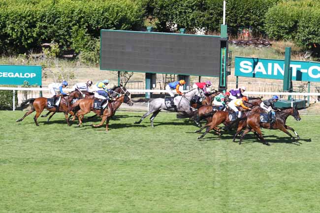 Photo d'arrivée de la course pmu PRIX DES RESERVOIRS DE L'AVRE - WORLD POOL BY PMU à SAINT CLOUD le Dimanche 5 juillet 2026