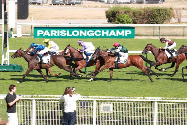 Photo d'arrivée de la course pmu PRIX DE L'AXE MAJEUR à LONGCHAMP le Jeudi 9 juillet 2026