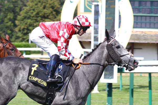 Photo d'arrivée de la course pmu PRIX ACTEON à COMPIEGNE le Jeudi 16 juillet 2026