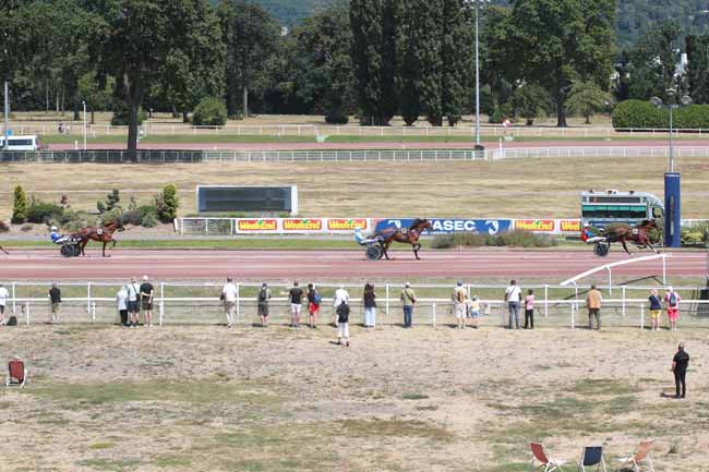 Photo d'arrivée de la course pmu PRIX DE LA PORTE DE CHOISY à ENGHIEN le Mercredi 22 juillet 2026