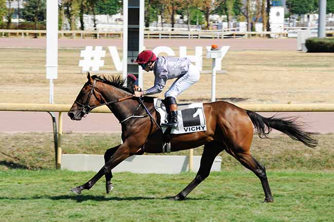 Photo d'arrivée de la course pmu PRIX CHRISTIANE HEAD à VICHY le Jeudi 23 juillet 2026