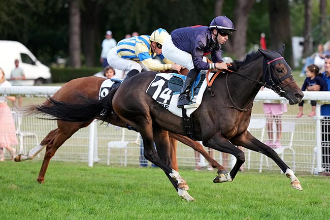 Photo d'arrivée de la course pmu PRIX OPERATION JUBILEE 1942 à DIEPPE le Jeudi 30 juillet 2026