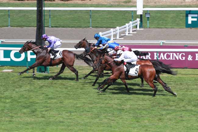 Photo d'arrivée de la course pmu PRIX DES REMPARTS D'HONFLEUR à DEAUVILLE le Mardi 4 août 2026