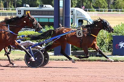 Photo d'arrivée de la course pmu PRIX DE PORNIC à ENGHIEN le Samedi 8 août 2026