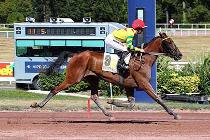 Photo d'arrivée de la course pmu PRIX DE LONDRES à ENGHIEN le Lundi 10 août 2026