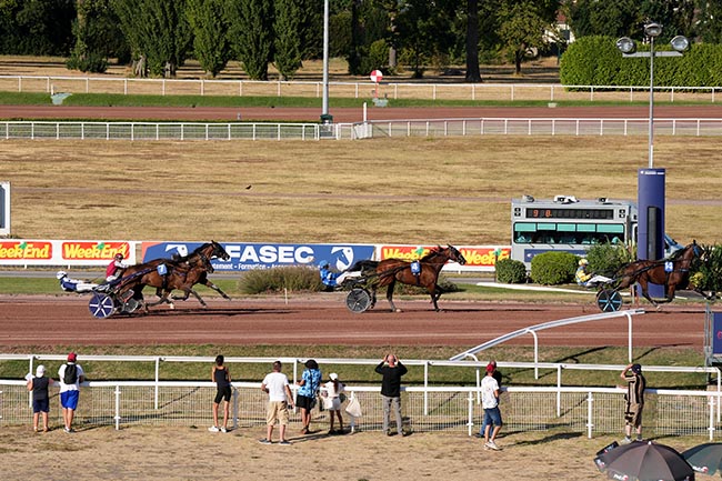 Arrivée quinté pmu PRIX DES GRANDES CARRIERES à ENGHIEN
