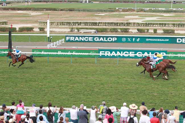 Photo d'arrivée de la course pmu THE AGA KHAN STUDS PRIX NUREYEV à DEAUVILLE le Dimanche 16 août 2026
