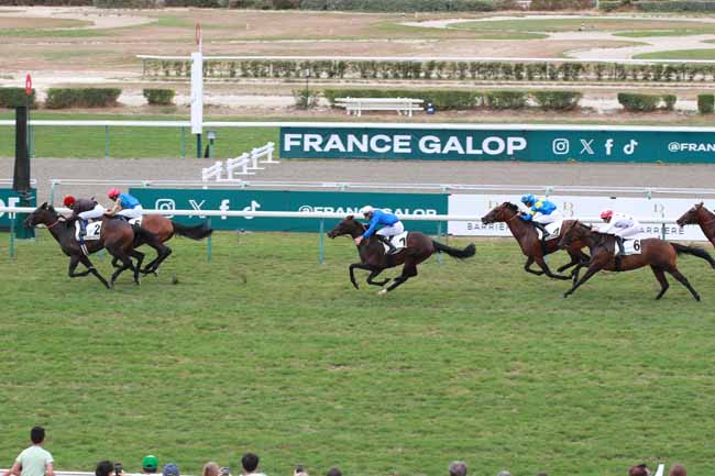 Photo d'arrivée de la course pmu PRIX DE KEENELAND (PRIX D'AVRANCHES) à DEAUVILLE le Mardi 18 août 2026