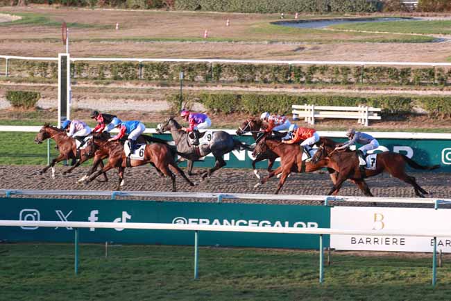 Arrivée quinté pmu PRIX DU HAVRE à DEAUVILLE