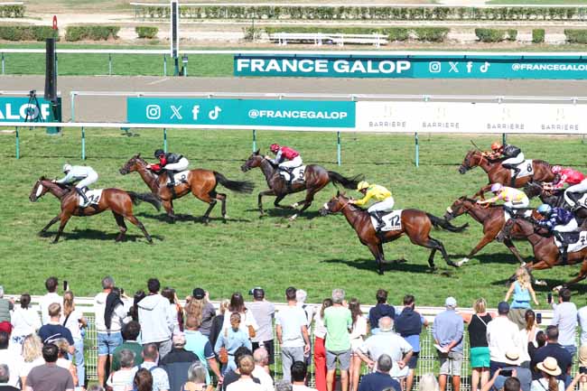 Arrivée quinté pmu PRIX DE LA PLACE MORNY à DEAUVILLE