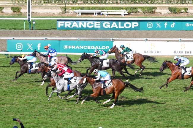 Photo d'arrivée de la course pmu PRIX DE LA FONTAINE MORNY à DEAUVILLE le Samedi 22 août 2026