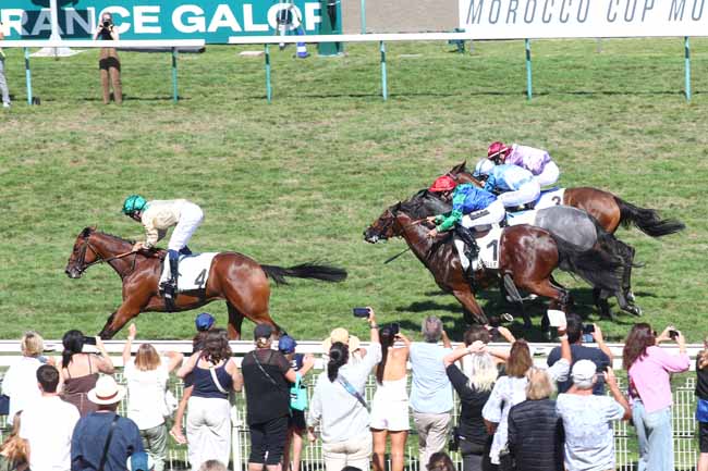 Photo d'arrivée de la course pmu PRIX DE VIRE à DEAUVILLE le Mardi 25 août 2026
