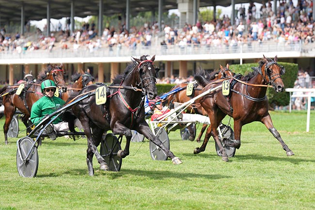 Arrivée quinté pmu PRIX V AND B à CRAON